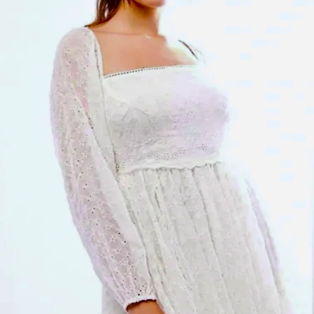 New! Free People Malina Eyelet Mini Dress in Salt Water (White) size Small - Picture 5 of 11